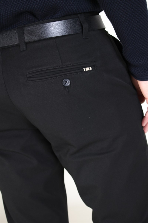 Solid Fred Pants Black