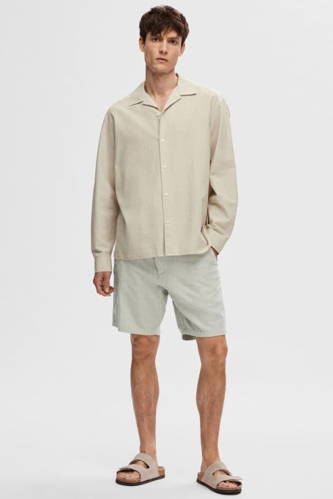 Selected Regular Brody Linen Shorts Vetiver