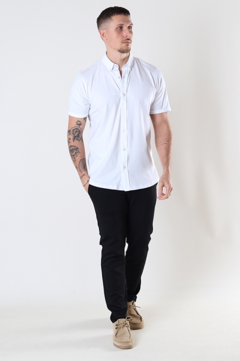 Clean Cut Copenhagen Hudson SOLID Stretch Shirt S/S White