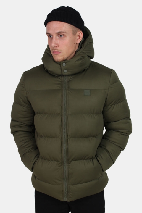 Urban Classics Hooded Boxy Puffer Jas Olive