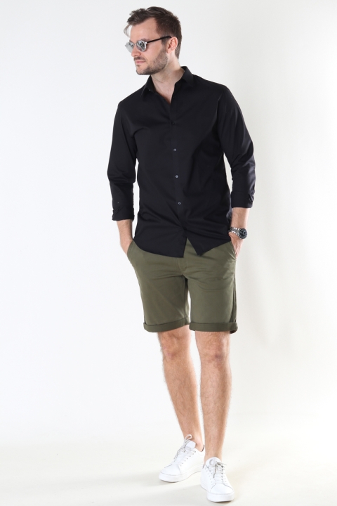 Tailored & Originals 7193106, Shorts - Rockcliffe Ivy Green