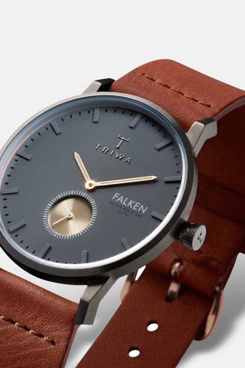 Triwa Walter Falken Klok Brown Classic