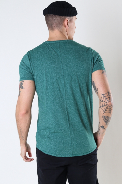 TOMMY JEANS TJM SLIM JASPE C NECK Rural Green