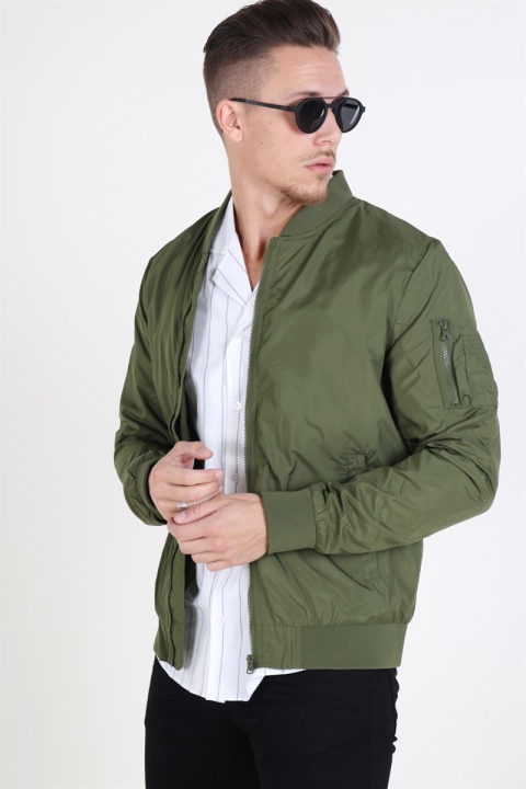 Urban Classics  Light Bomber Jas Olive