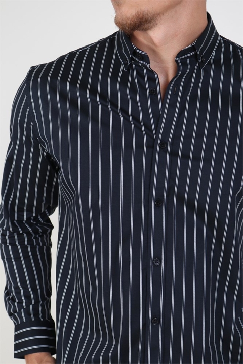 Clean Cut Sälen 108 Overhemd Black