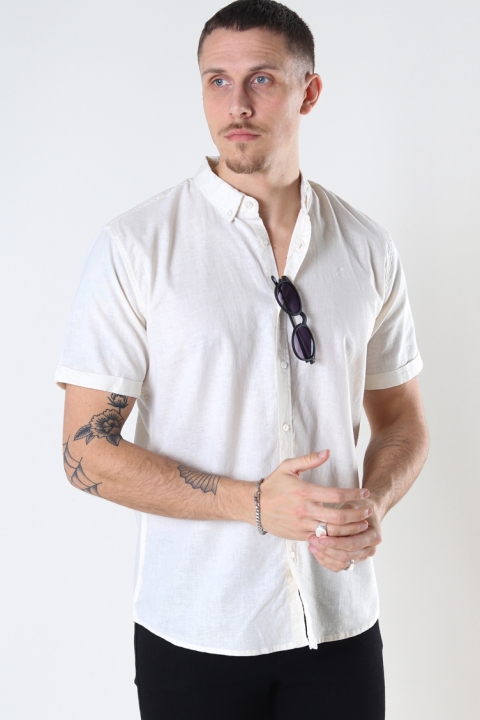 Clean Cut Copenhagen Cotton / Linnen Shirt S/S Ecru