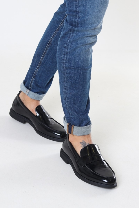 Liebhaveri Danny Loafers Black