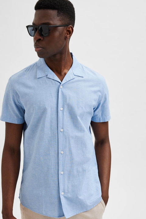 Selected SLHREGNEW-LINEN SHIRT SS RESORT W Allure