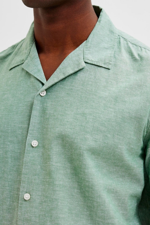 Selected SLHREGNEW-LINEN SHIRT SS RESORT W Desert Sage