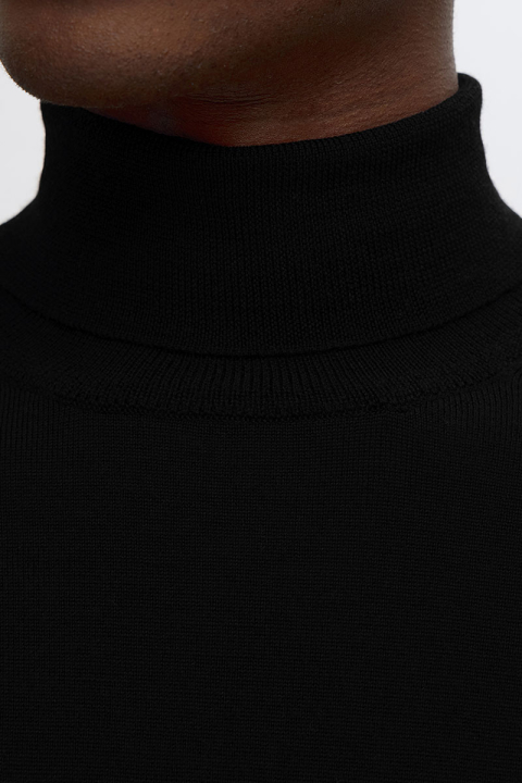 Selected Tray LS Merino Knit Roll Neck Black