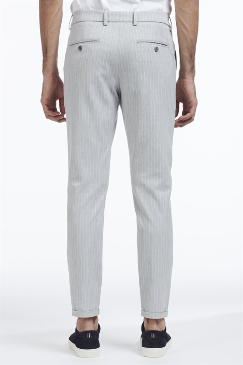 Les Deux Como Pinstripe Pak Pants Grey melange/White