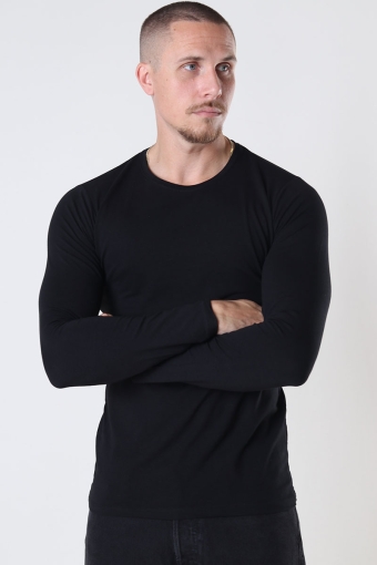 Muscle Fit LS T-shirt Black